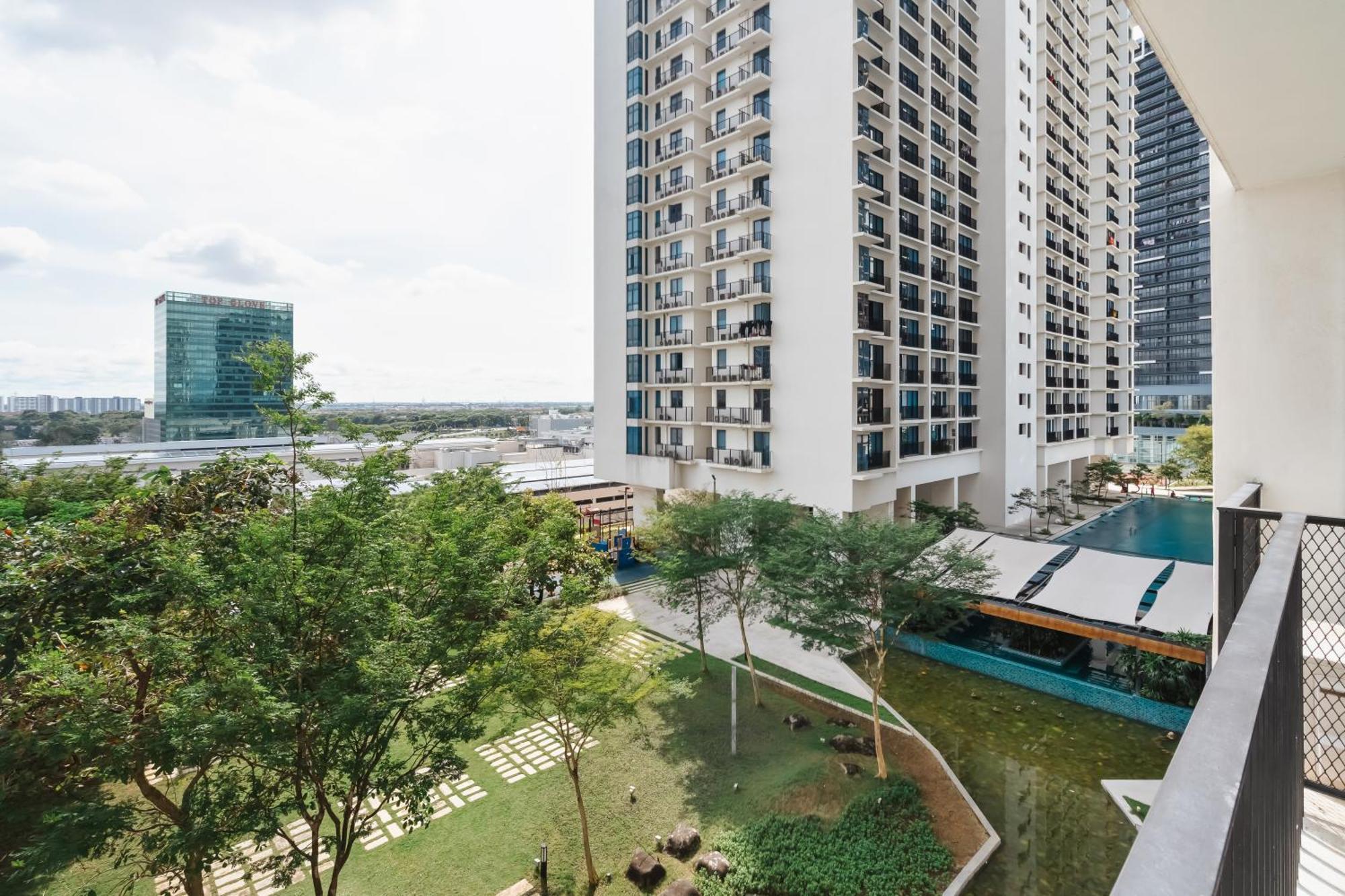 Netflix Studio @ Trefoil Setia City Setia Alam Esterno foto
